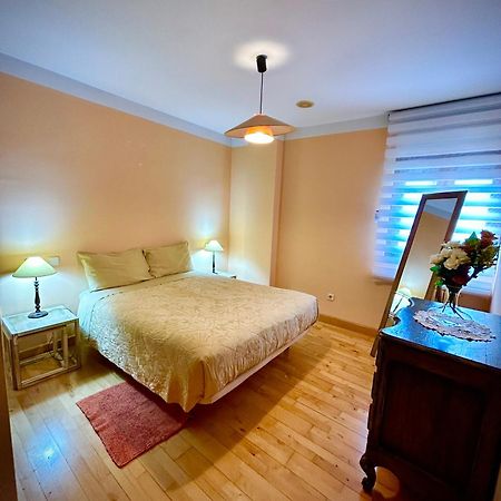 Vivienda Rectorado 2 Apartment Salamanca Luaran gambar